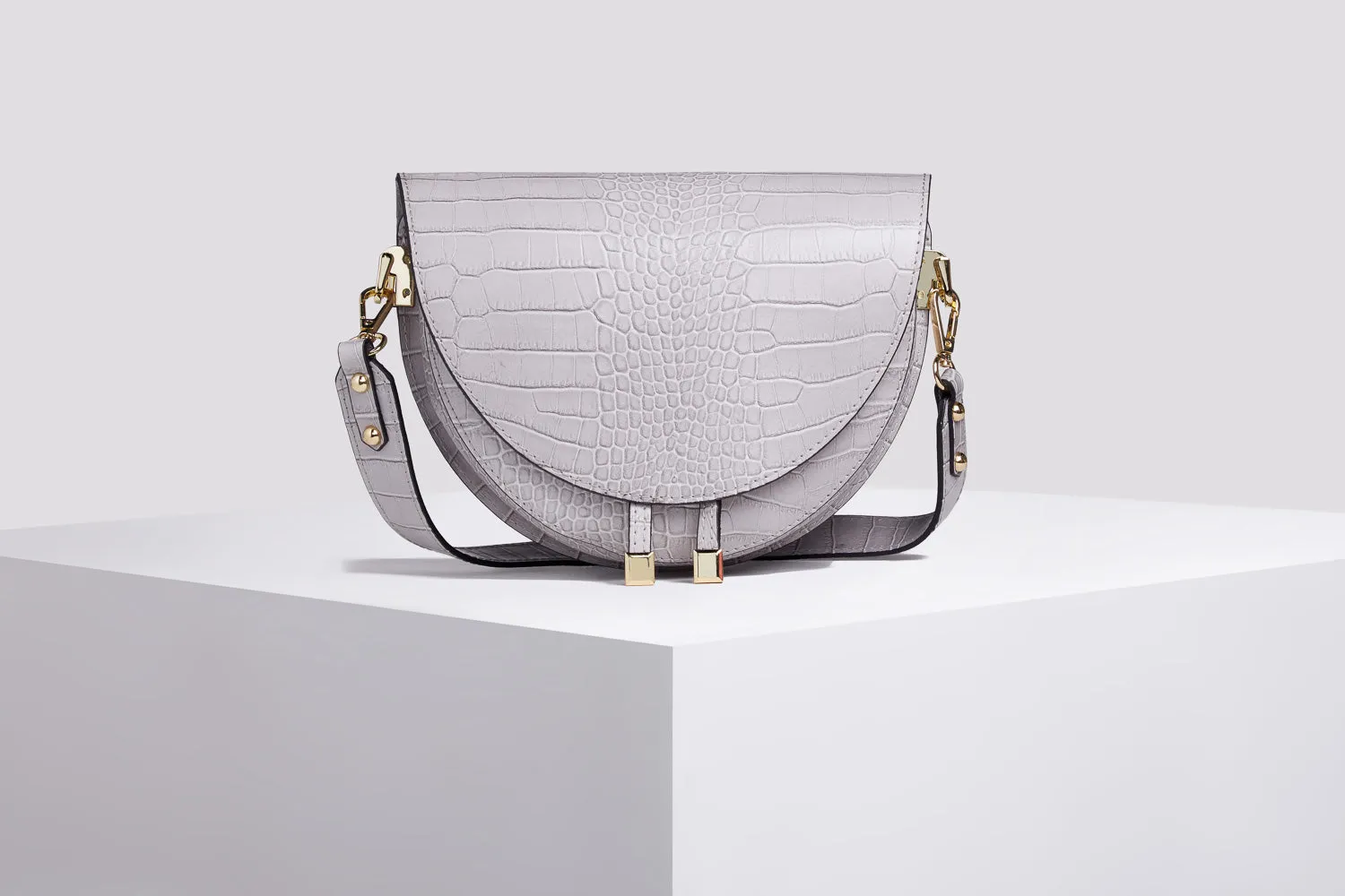 Croco leather messenger bag in grey
