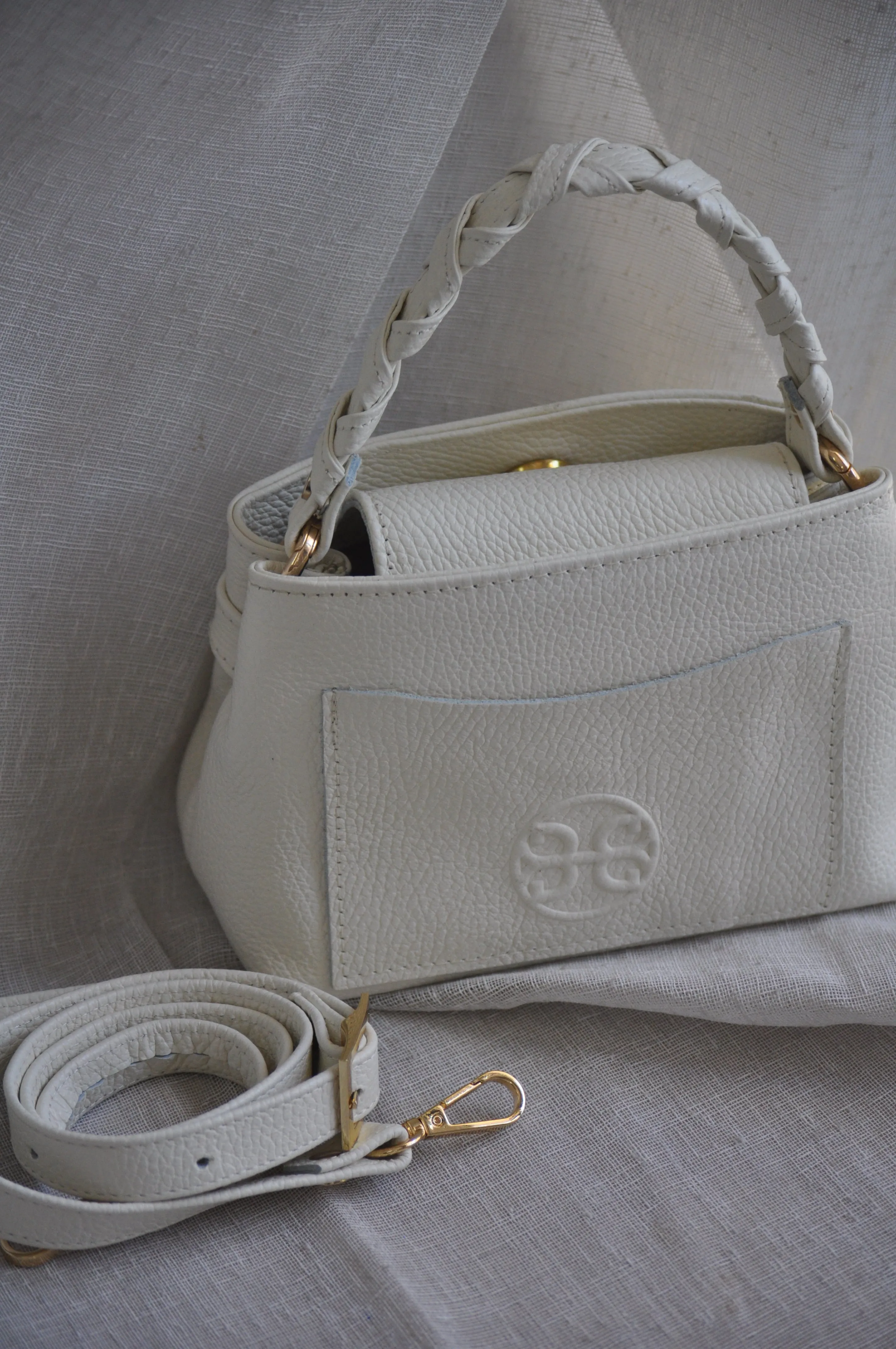 Emily 20 Leather Handbag- Cream