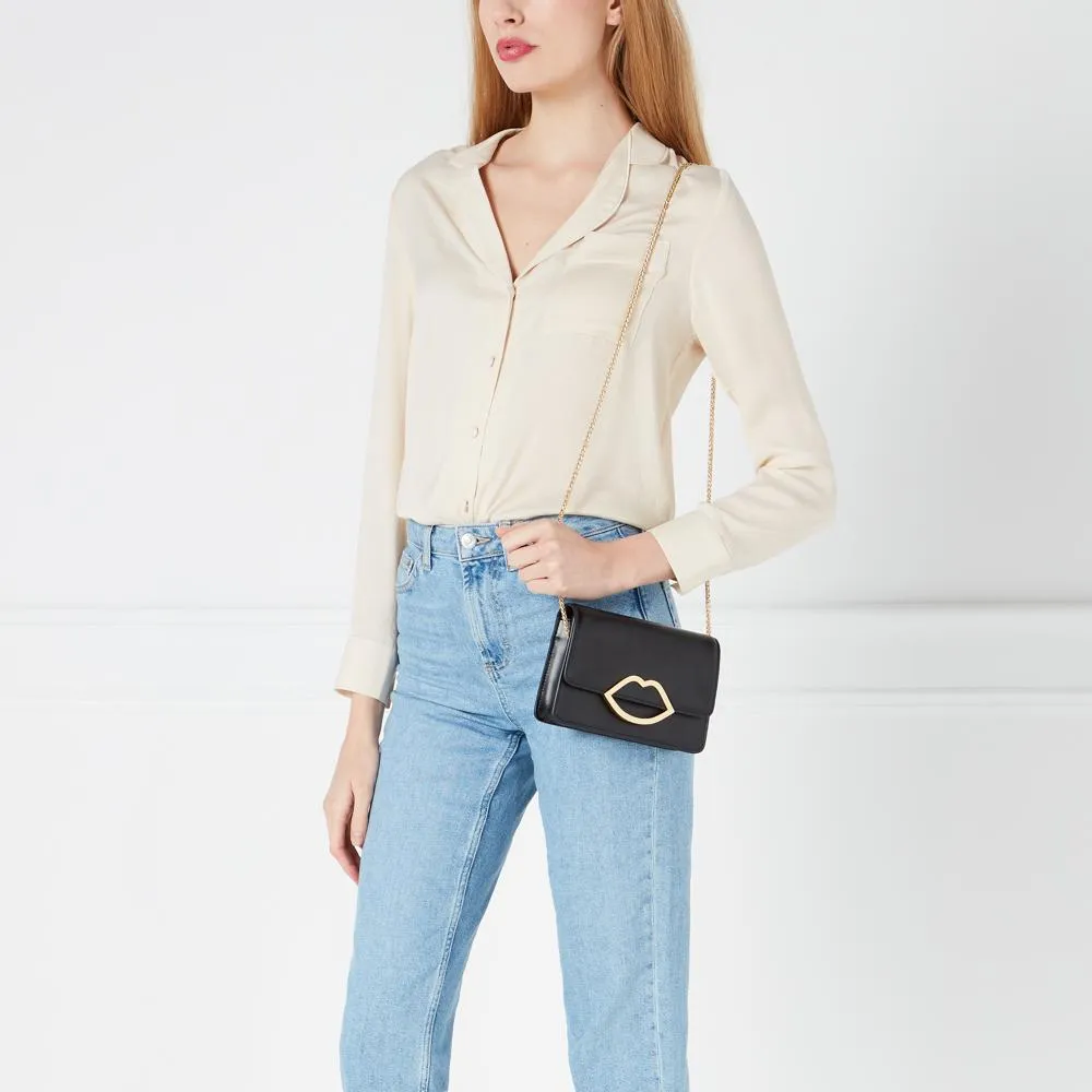 GRAINY LEATHER BLACK ISSY CLUTCH