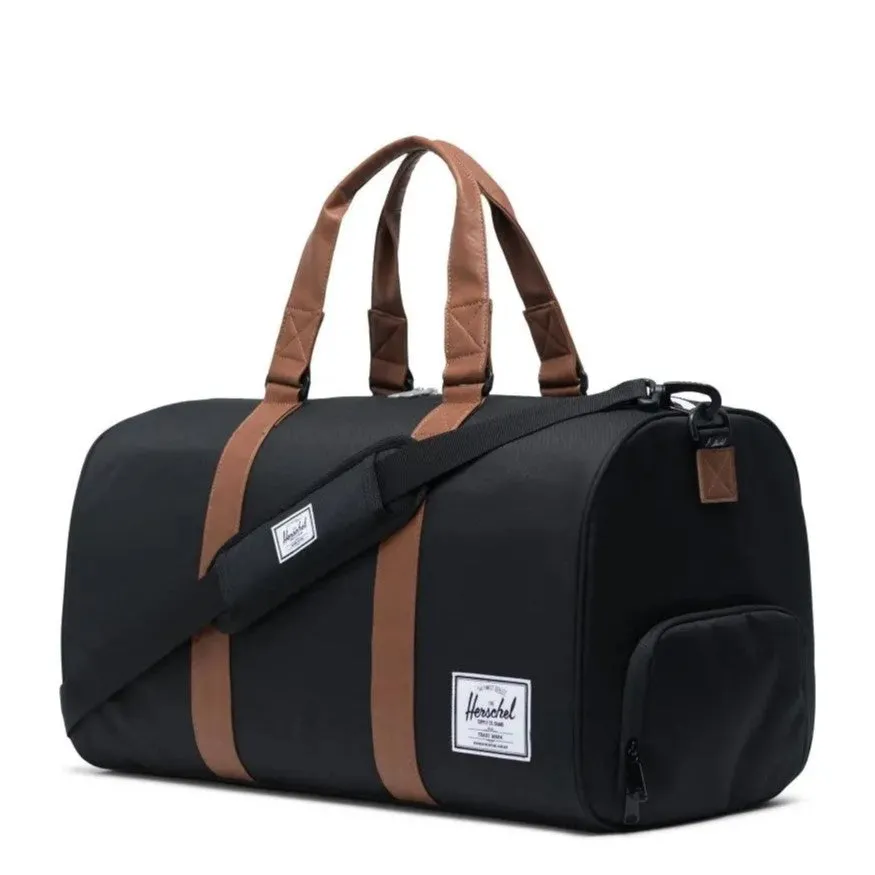 Herschel Novel™ Duffle - Black